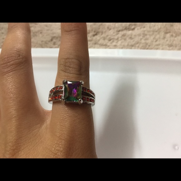 925 filled Rainbow Topaz Radiant Cut Ring - Picture 4 of 6